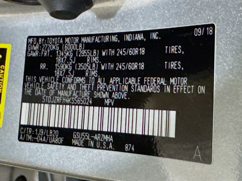 Used 2019 Toyota Highlander XLE image 30