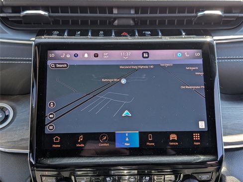 Used 2023 Jeep Grand Cherokee Overland w/ Luxury Tech Group IV image 27