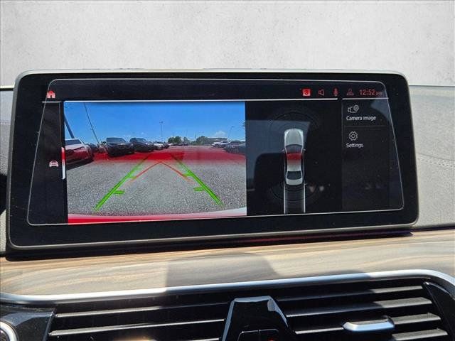 Used 2022 BMW M550i xDrive AWD/4WD image 19