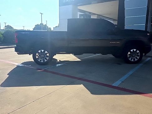 Used 2025 Chevrolet Silverado 2500 Custom w/ Custom Convenience Package AWD/4WD image 6