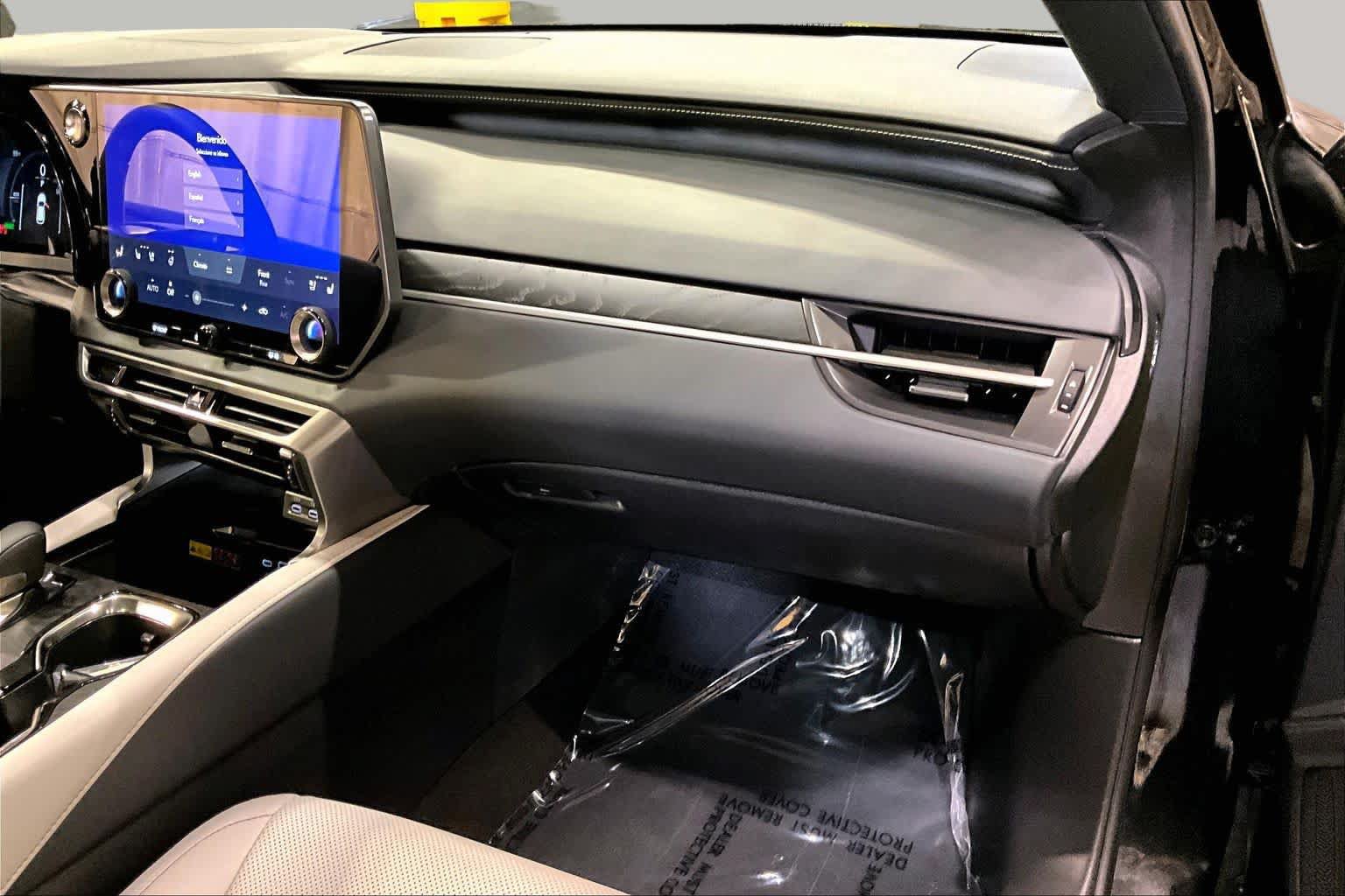 Certified 2026 Lexus RX 350h AWD/4WD image 20