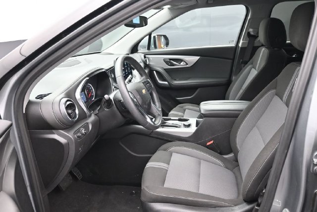 Used 2025 Chevrolet Blazer LT AWD/4WD image 22