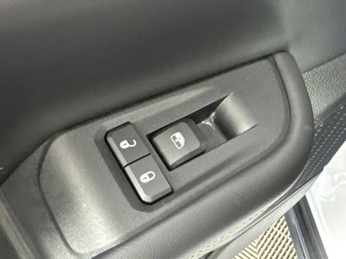 Certified 2023 Jeep Grand Cherokee Altitude AWD/4WD image 34