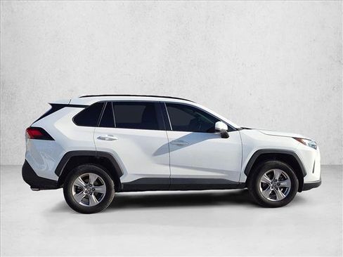 Used 2023 Toyota RAV4 XLE FWD image 4