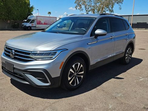 Used 2023 Volkswagen Tiguan S FWD image 4