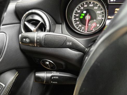 Used 2014 Mercedes-Benz CLA 250 4dr Sdn CLA 250 4MATIC w/ Edition 1 Package image 56