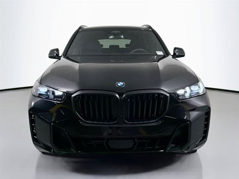 New 2026 BMW X5 xDrive40i w/ M Sport Package AWD/4WD image 4