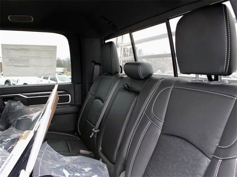 New 2024 RAM 3500 SLT w/ Quick Order Package 2YG SLT image 13