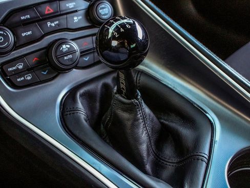 Used 2019 Dodge Challenger R/T w/ Blacktop Package image 22