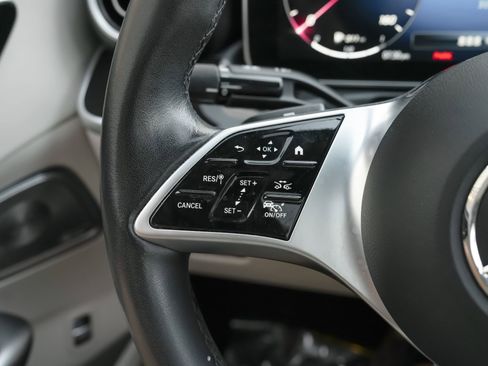 Used 2024 Mercedes-Benz C 300 4MATIC Sedan image 18