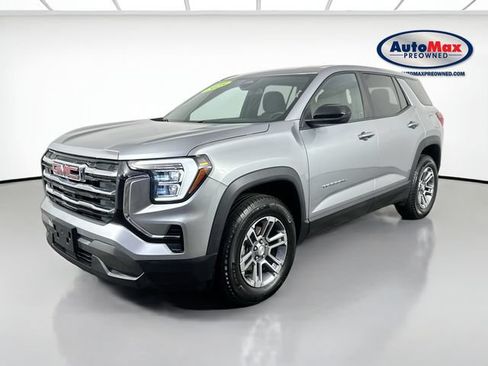 Used 2025 GMC Terrain Elevation AWD/4WD image 4