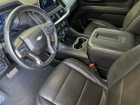 Used 2024 Chevrolet Tahoe High Country w/ Premium Package image 10