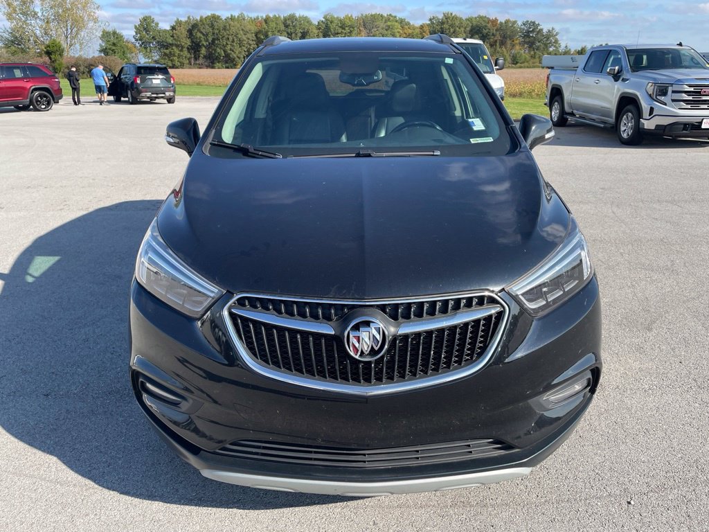 Used 2019 Buick Encore Essence AWD/4WD image 3