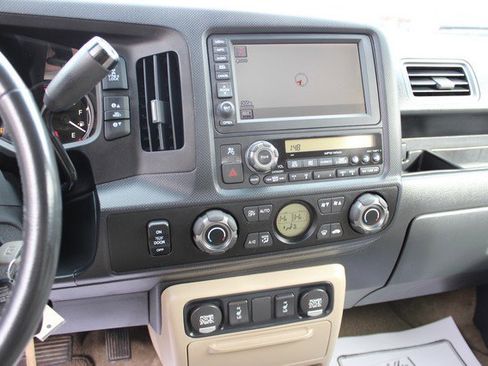 Used 2010 Honda Ridgeline RTL image 9
