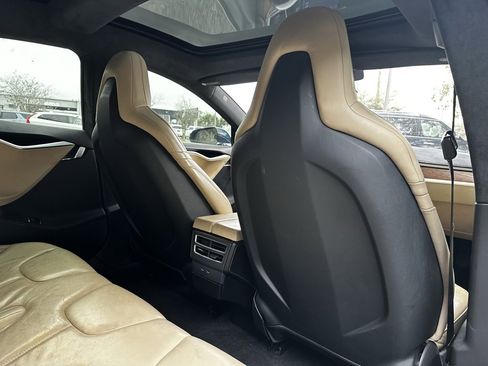 Used 2016 Tesla Model S 75D image 33