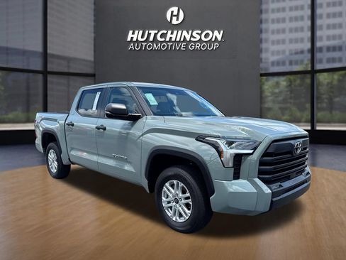Used 2024 Toyota Tundra SR5 w/ SR5 Convenience Package AWD/4WD image 1