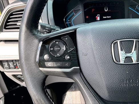 Used 2019 Honda Odyssey EX-L image 18