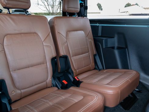 Used 2024 Ford Bronco Heritage Edition image 14