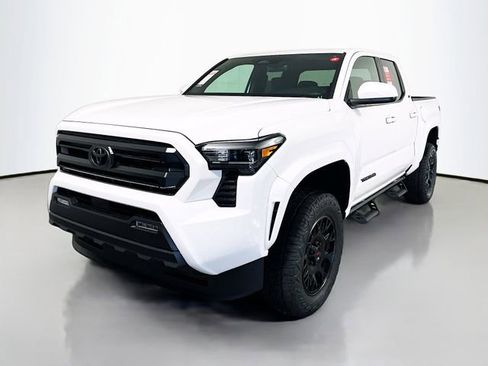 New 2025 Toyota Tacoma SR5 image 6