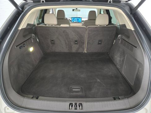 Certified 2022 Lincoln Nautilus AWD w/ Premium Package image 15