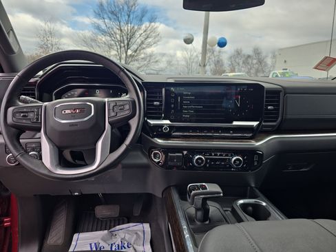 Used 2023 GMC Sierra 1500 Elevation image 18