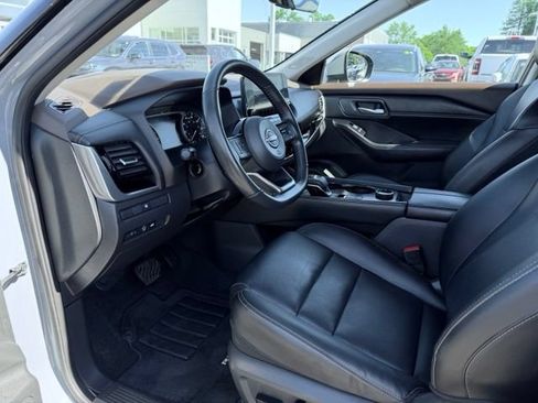Used 2023 Nissan Rogue SL w/ SL Premium Package AWD/4WD image 22