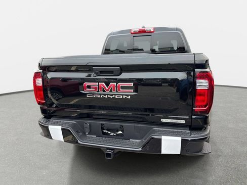New 2026 GMC Canyon Elevation AWD/4WD image 4