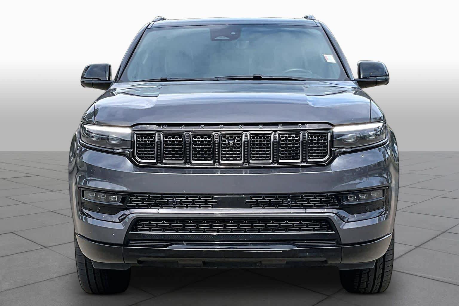 Used 2024 Jeep Grand Wagoneer L Series II w/ Quick Order Packagew 28T AWD/4WD image 4