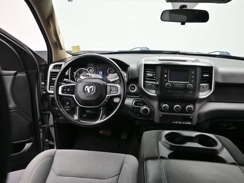 Used 2020 RAM 1500 Big Horn RWD image 17