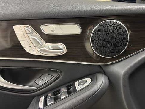 Certified 2022 Mercedes-Benz GLC 300 4MATIC image 15