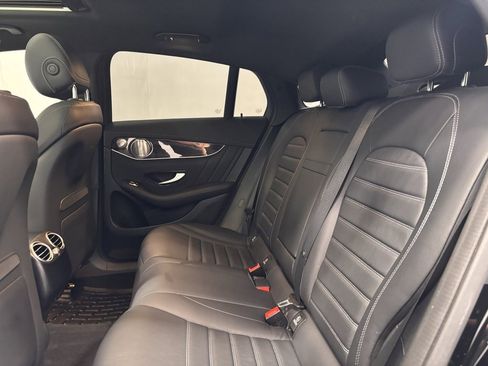 Used 2022 Mercedes-Benz GLC 300 4MATIC Coupe image 21
