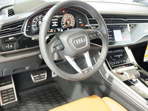 New 2026 Audi RS Q8 performance image 15