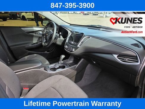 Used 2020 Chevrolet Malibu LS FWD image 29