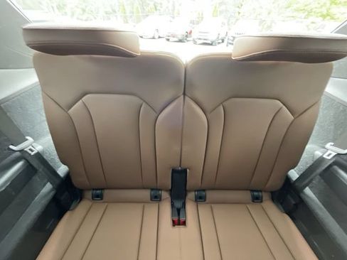 Used 2022 Audi Q7 2.0T Premium AWD/4WD image 34