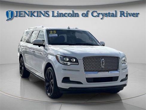 Certified 2023 Lincoln Navigator L Reserve image 5