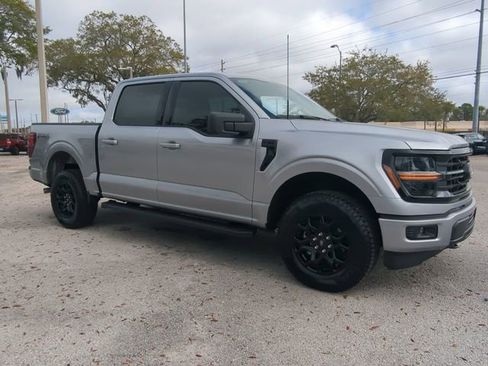 New 2026 Ford F150 XLT w/ FX4 Off-Road Package AWD/4WD image 2