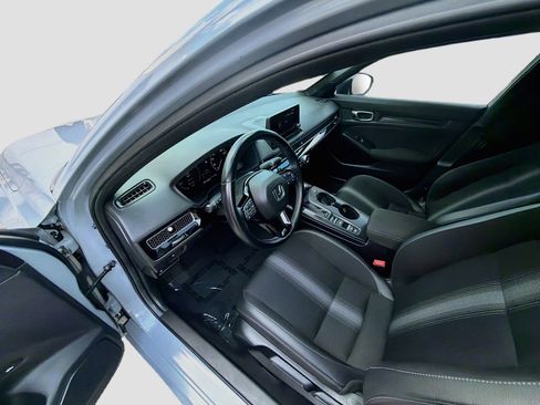 Certified 2024 Honda Civic Sport image 9