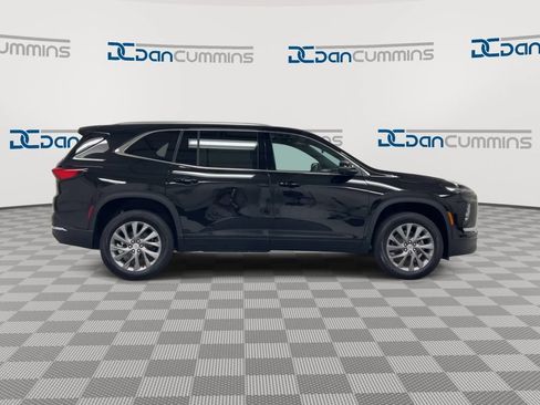 Used 2026 Buick Enclave Preferred FWD image 9