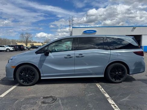 Used 2025 Honda Odyssey Sport-L image 5
