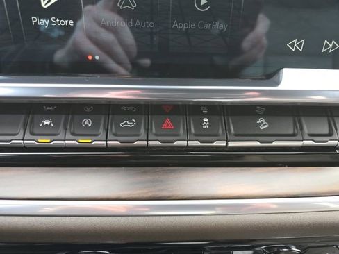 Used 2023 GMC Sierra 1500 SLT w/ SLT Convenience Package image 21