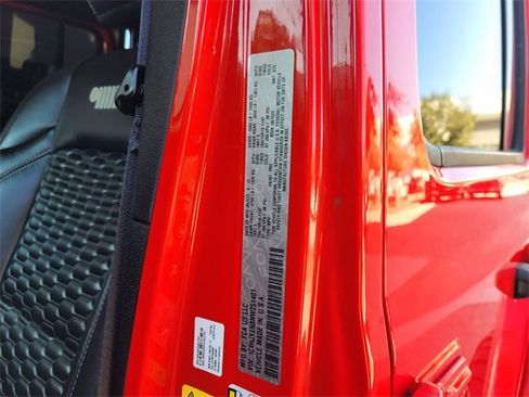 Certified 2022 Jeep Wrangler Unlimited Sahara image 18