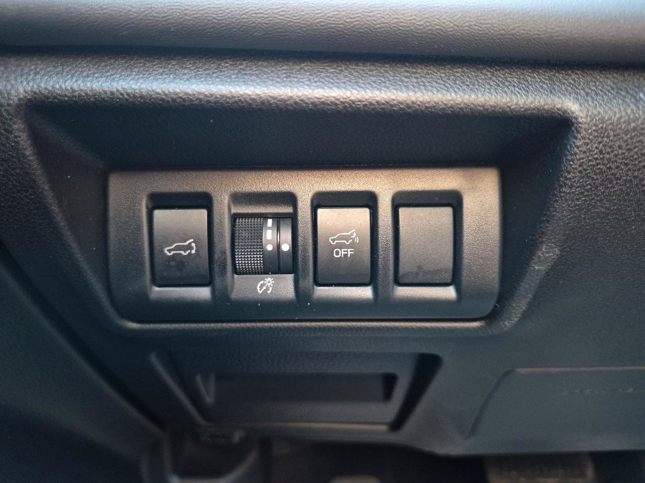 Used 2024 Subaru Outback Touring XT AWD/4WD image 17