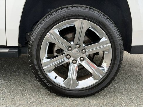 Used 2019 GMC Yukon XL Denali w/ Open Road Package AWD/4WD image 10