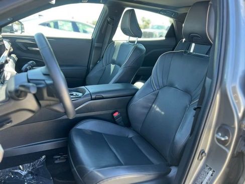 Certified 2023 Toyota Crown w/ Advanced Technology Package AWD/4WD image 14