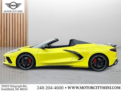 Used 2023 Chevrolet Corvette Stingray Preferred Conv w/ Z51 Performance Package RWD image 7