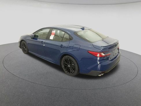 New 2026 Toyota Camry SE image 5