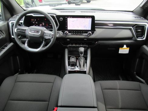 New 2026 GMC Canyon Elevation w/ Convenience Package RWD image 12