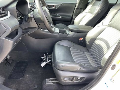 Used 2020 Toyota RAV4 XSE image 8