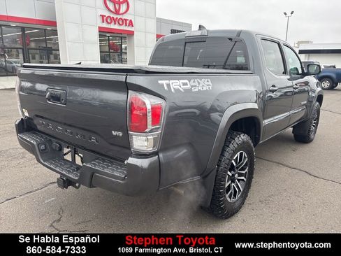Used 2023 Toyota Tacoma TRD Sport image 7