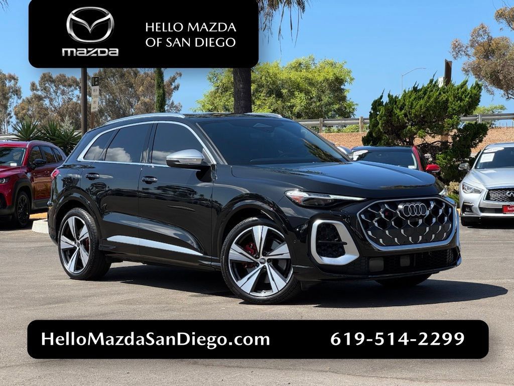 Used 2025 Audi SQ5 Prestige AWD/4WD image 1